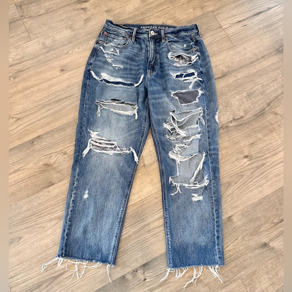 10 S petite American Eagle AEO ripped frayed boyfriend jeans deconstructed 90s - Picture 6 of 6